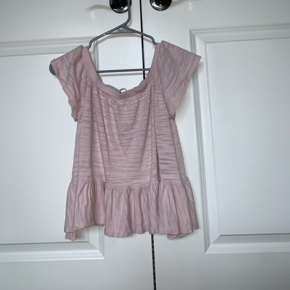minnie rose off the shoulder top